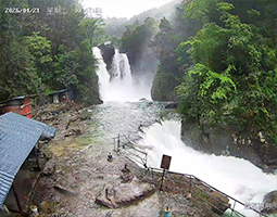 柳州嵘溪瀑布开宁4G4K全彩高清慢直播智能摄像机应用成功案例